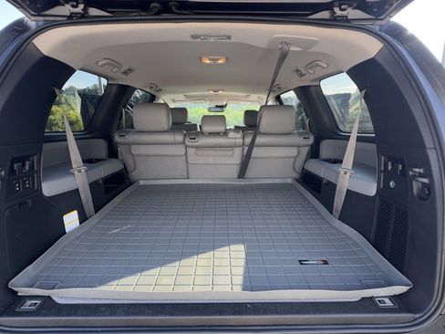 Used 2019 Toyota Sequoia SR5 w/ Premium Package AWD/4WD image 10
