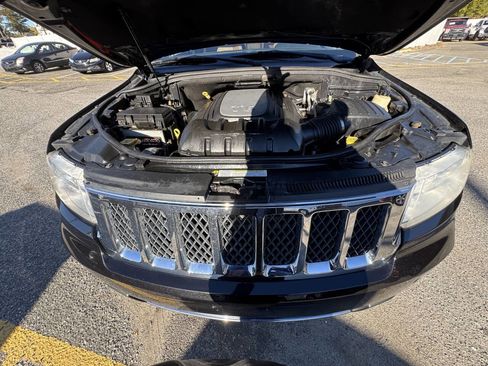 Used 2013 Jeep Grand Cherokee Overland image 72