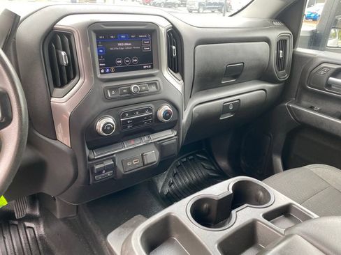 Used 2023 GMC Sierra 3500 Pro w/ Convenience Package AWD/4WD image 25