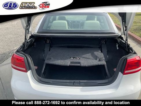 Used 2014 Volkswagen Eos Komfort FWD image 12