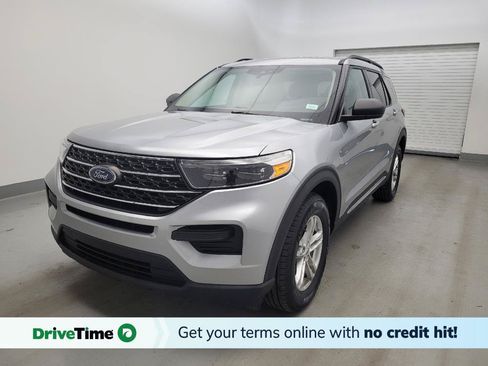 Used 2022 Ford Explorer XLT AWD/4WD image 1