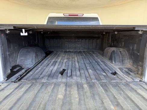 Used 2019 GMC Sierra 1500 4x4 Crew Cab w/ Convenience Package image 12