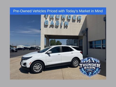 Used 2024 Chevrolet Equinox LT image 1