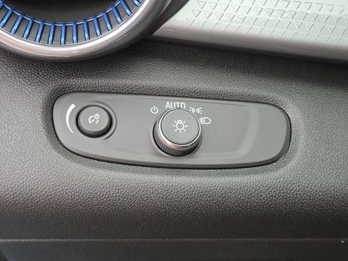 New 2026 Chevrolet Trax LT w/ Driver Confidence Package image 7