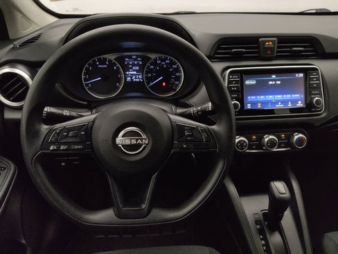Used 2023 Nissan Versa S FWD image 22