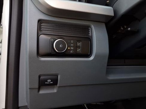 New 2024 Ford F550 4x4 SuperCab Super Duty image 15