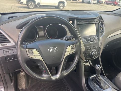 Used 2015 Hyundai Santa Fe Sport w/ Option Group 04 FWD image 16