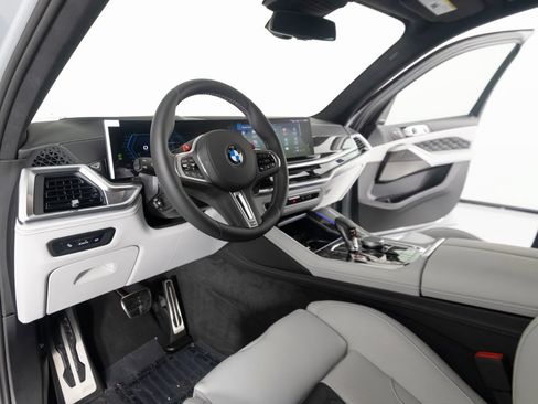 Used 2026 BMW X5 M Competition w/ Executive Package AWD/4WD image 18
