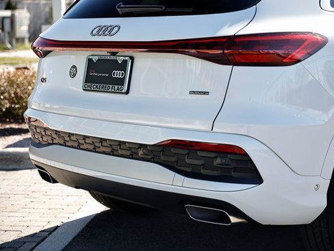 Certified 2025 Audi Q5 Premium Plus w/ Premium Plus image 4