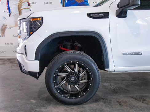 Used 2024 GMC Sierra 1500 Elevation RWD image 15