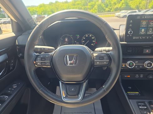Used 2024 Honda CR-V Sport Touring image 19