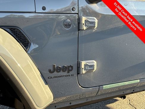 New 2026 Jeep Gladiator Sport image 23