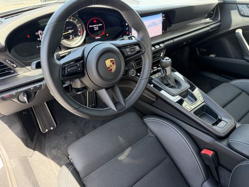 Certified 2022 Porsche 911 GT3 RWD image 15