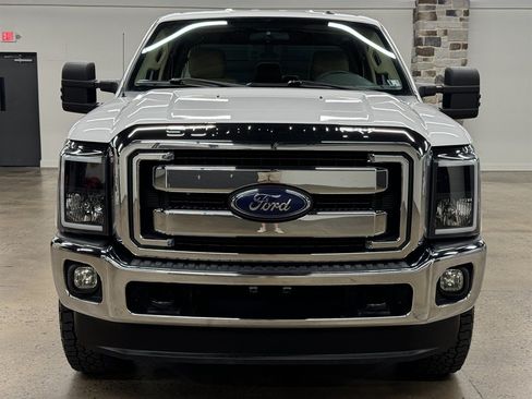 Used 2016 Ford F250 XLT AWD/4WD image 2