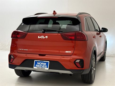 Used 2022 Kia Niro Touring Special Edition image 10