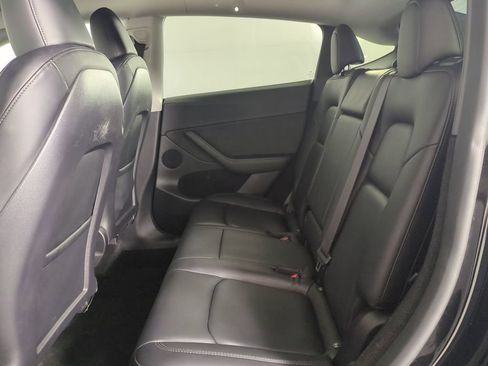 Used 2023 Tesla Model Y Long Range AWD/4WD image 16