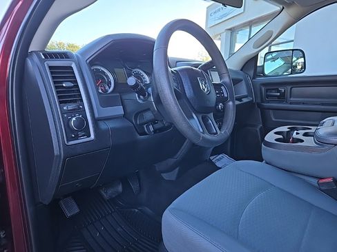 Used 2018 RAM 2500 Tradesman w/ Chrome Appearance Group image 39