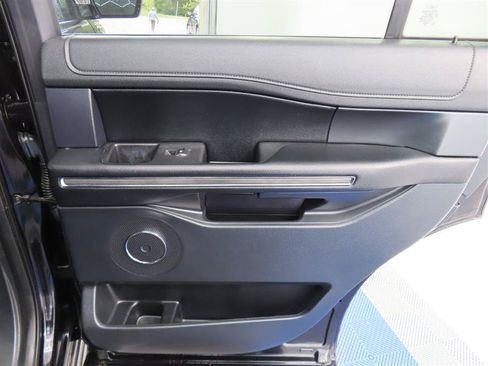 Used 2021 Ford Expedition XLT RWD image 33