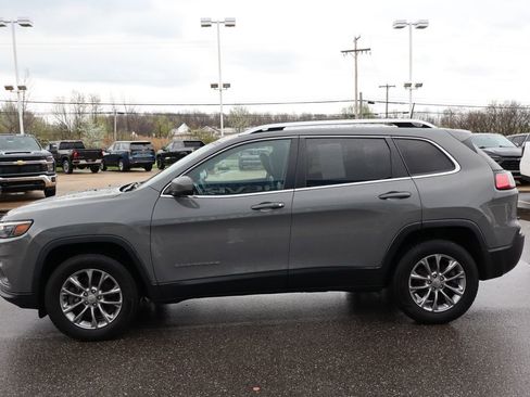 Used 2020 Jeep Cherokee Latitude Plus w/ Cold Weather Group AWD/4WD image 27
