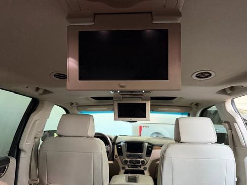 Used 2020 GMC Yukon XL Denali w/ Denali Ultimate Package RWD image 25