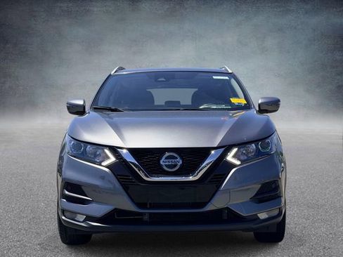 Used 2022 Nissan Rogue Sport SV FWD image 6