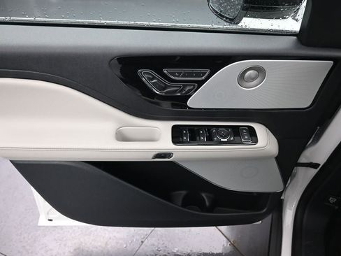 New 2026 Lincoln Aviator Reserve AWD/4WD image 27