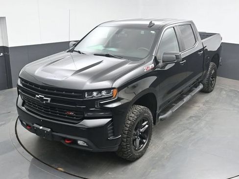 Used 2020 Chevrolet Silverado 1500 LT Trail Boss AWD/4WD image 35
