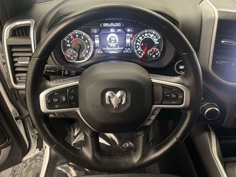 Used 2023 RAM 1500 Big Horn AWD/4WD image 5