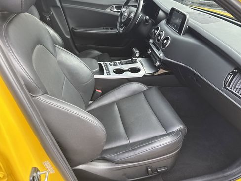 Used 2018 Kia Stinger GT w/ Limited Edition image 13