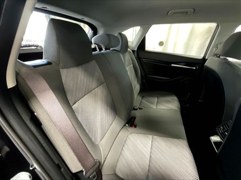 Used 2024 Kia Seltos LX AWD/4WD image 16
