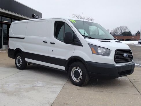 Used 2019 Ford Transit 150 130 Low Roof image 12