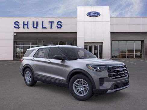 New 2026 Ford Explorer Active image 7