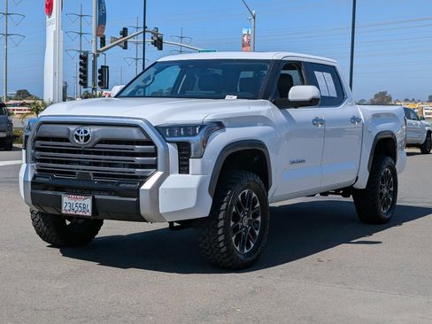 Used 2024 Toyota Tundra Limited image 11