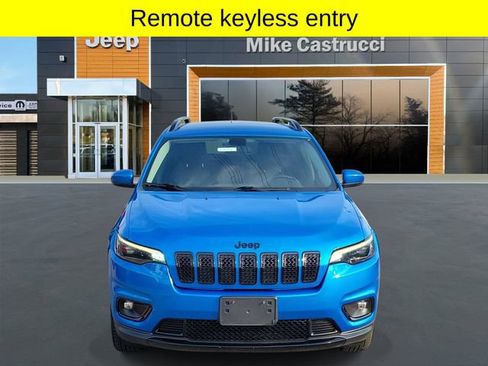 Used 2020 Jeep Cherokee Latitude Plus AWD/4WD image 2