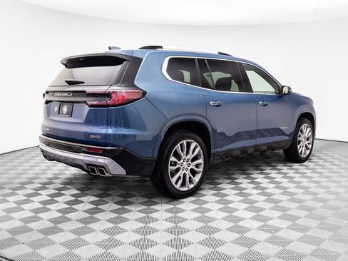 Used 2025 GMC Acadia Denali w/ Super Cruise Package image 6