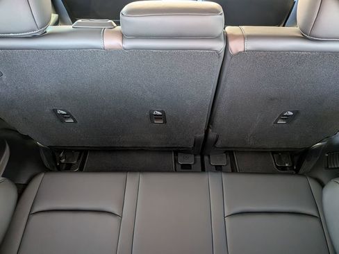 New 2026 Nissan Pathfinder Platinum w/ Cargo Package FWD image 27