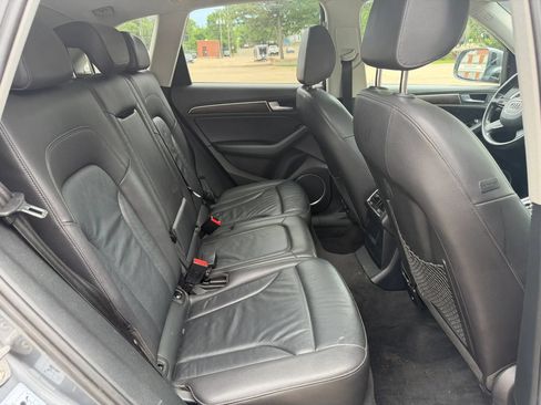 Used 2016 Audi Q5 2.0T Premium Plus w/ Technology Package AWD/4WD image 18