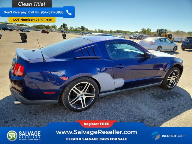 Used 2010 Ford Mustang GT RWD image 4