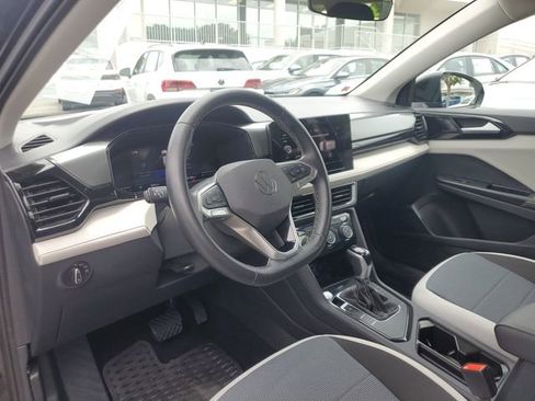 Certified 2025 Volkswagen Taos S FWD image 18