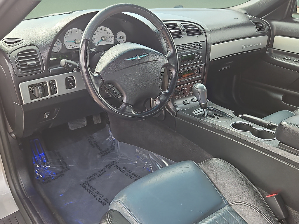 Used 2005 Ford Thunderbird RWD image 13