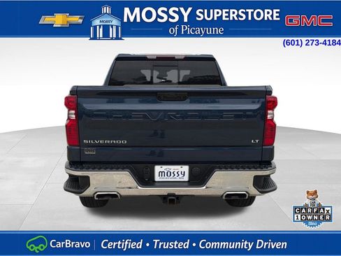 Used 2023 Chevrolet Silverado 1500 LT w/ Z71 Off-Road Package AWD/4WD image 4