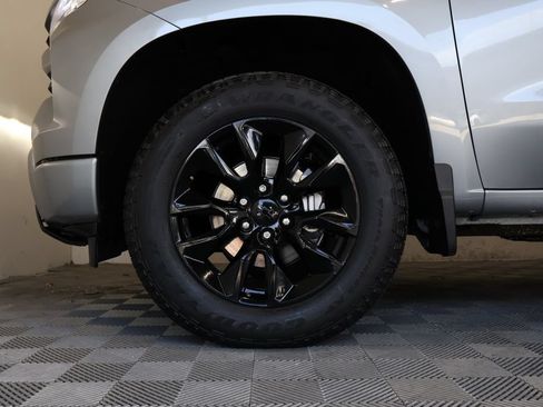 Used 2023 Chevrolet Silverado 1500 RST w/ RST All Star Premium Package AWD/4WD image 9