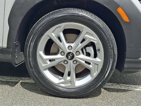 Certified 2023 Hyundai Kona SEL AWD/4WD image 26