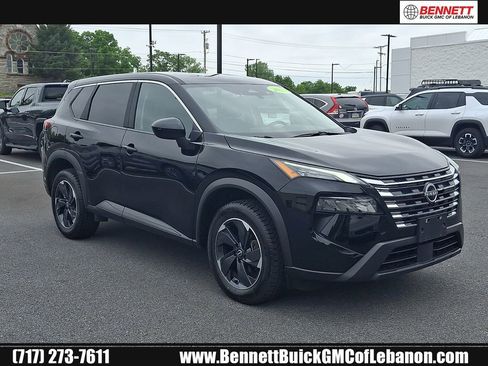 Used 2025 Nissan Rogue SV AWD/4WD image 1