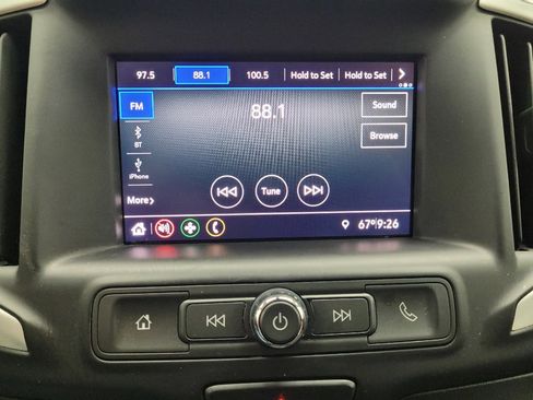Used 2020 GMC Terrain SLE FWD image 25