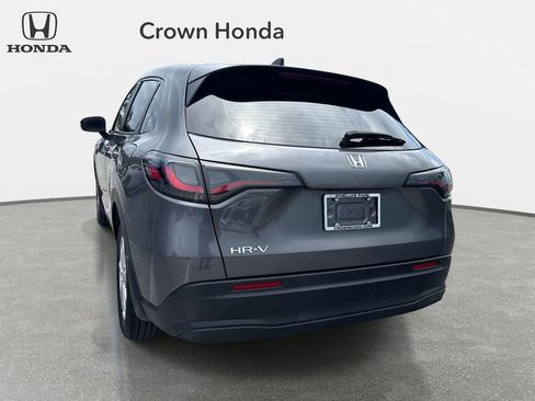 Used 2025 Honda HR-V LX image 8