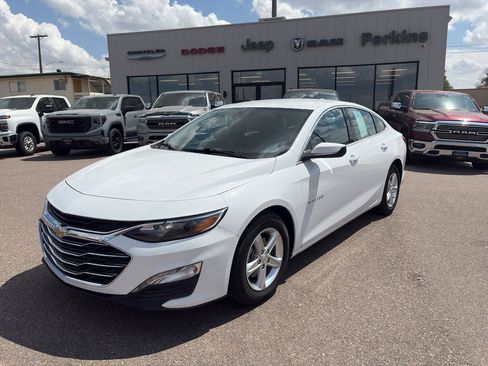 Used 2024 Chevrolet Malibu LT FWD image 18