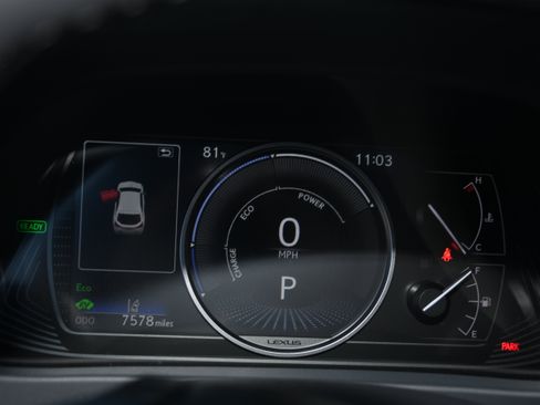 Used 2023 Lexus UX 250h FWD w/ Accessory Package (Z1) image 14