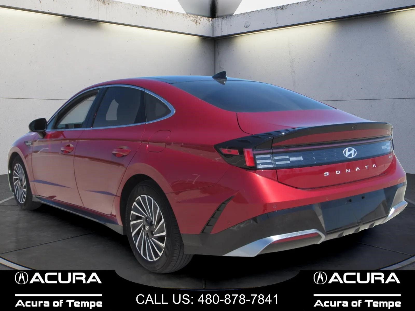 Used 2026 Hyundai Sonata Limited FWD image 6
