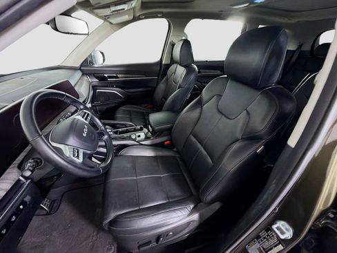 Used 2024 Kia Telluride SX FWD image 13